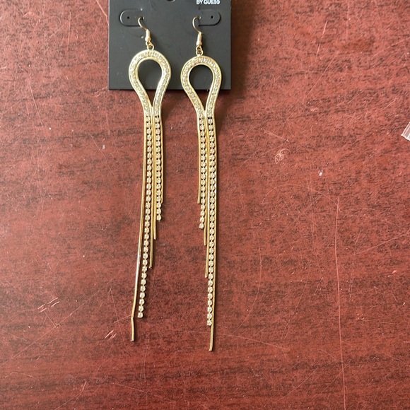 NWT Guess by Marciano Earing - Picture 2 of 3